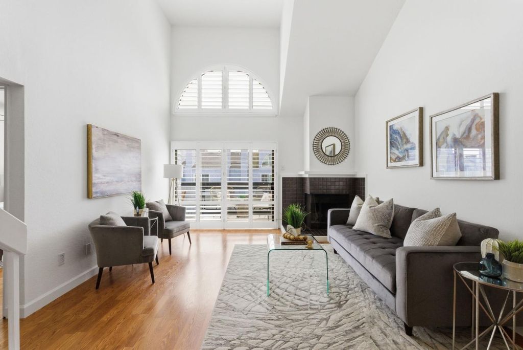 72 Cape Hatteras Court, Redwood City, CA 94065