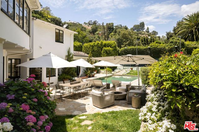 760 N Beverly Glen Boulevard, Los Angeles, CA 90077