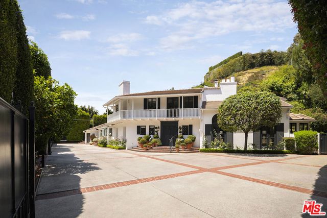 760 N Beverly Glen Boulevard, Los Angeles, CA 90077