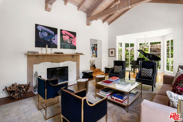 760 N Beverly Glen Boulevard, Los Angeles, CA 90077