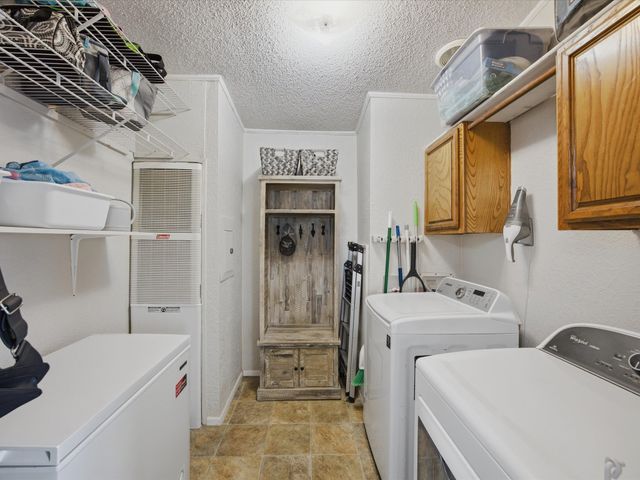 304 Catfish Trail, Bowie, TX 76230