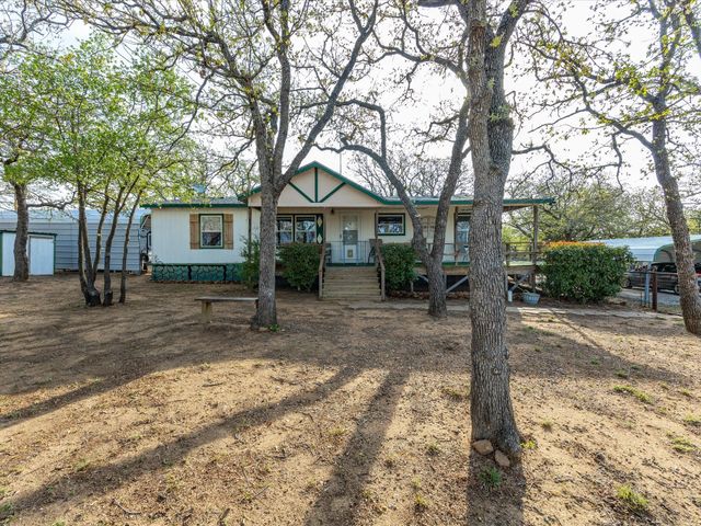 304 Catfish Trail, Bowie, TX 76230