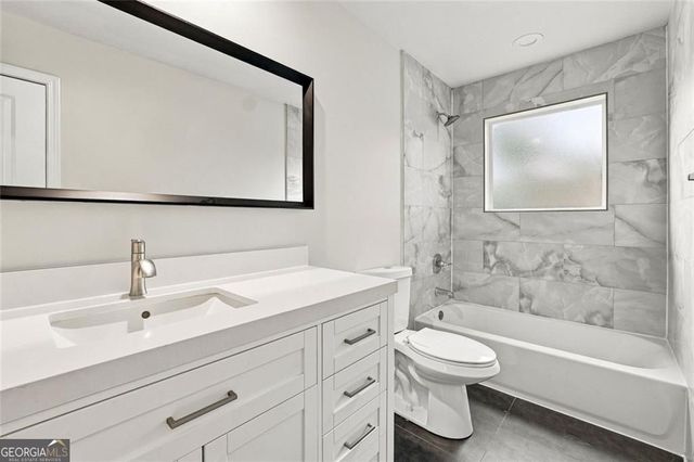 2447 Lynn Iris Drive, Decatur, GA 30032