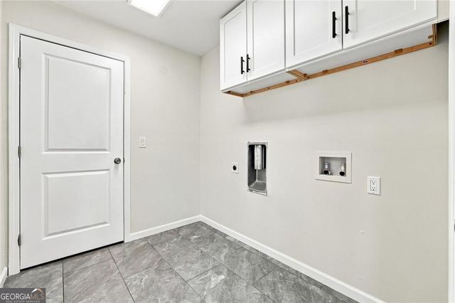 2447 Lynn Iris Drive, Decatur, GA 30032
