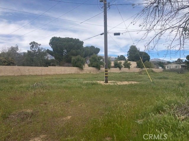 9728 Mountain View Avenue, Cherry Valley, CA 92223