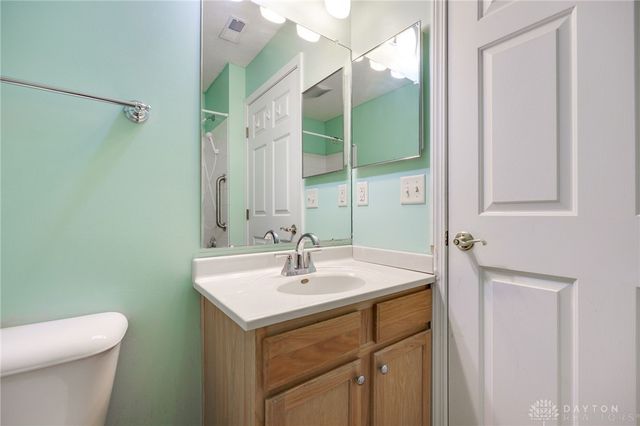 5117 Crescent Ridge Drive, Clayton, OH 45315