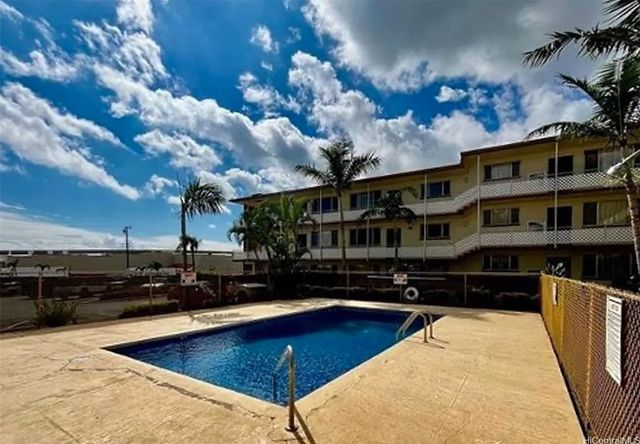 94-054 Leolua Street A102, Waipahu, HI 96797