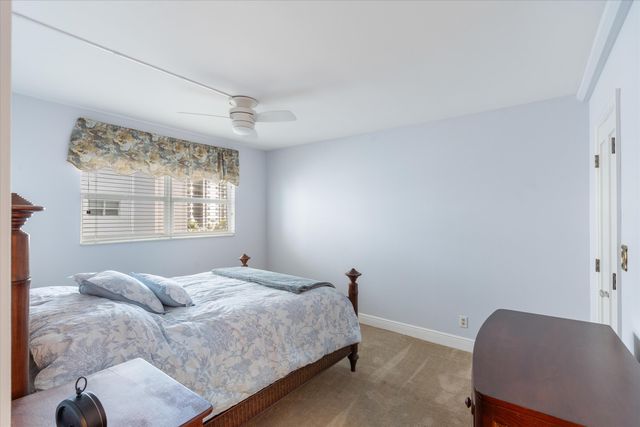 3310 S Ocean Boulevard 525-D, Highland Beach, FL 33487