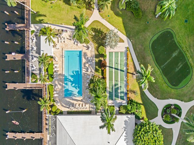 3310 S Ocean Boulevard 525-D, Highland Beach, FL 33487