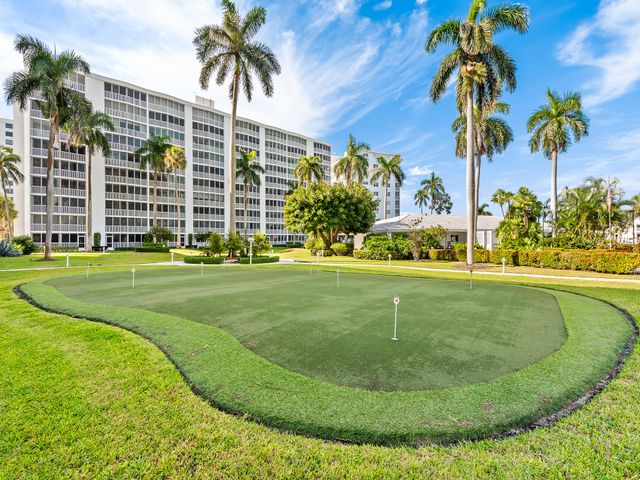 3310 S Ocean Boulevard 525-D, Highland Beach, FL 33487