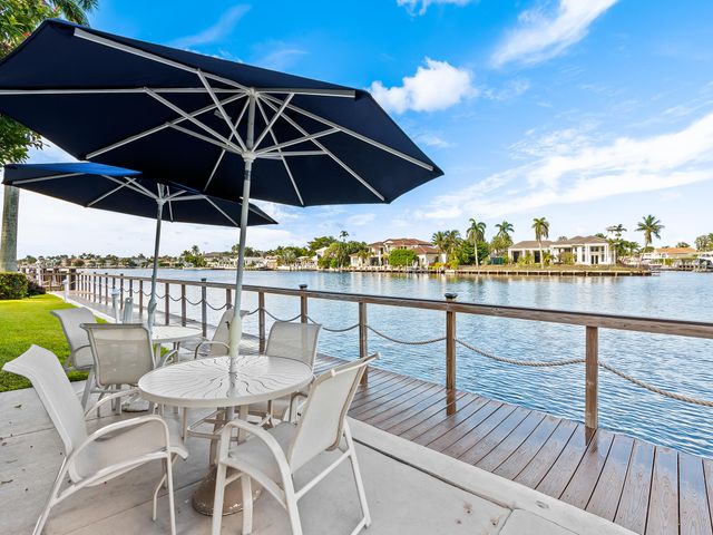 3310 S Ocean Boulevard 525-D, Highland Beach, FL 33487