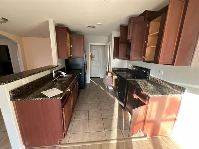 21315 Crimson Orchard Drive, Hockley, TX 77447