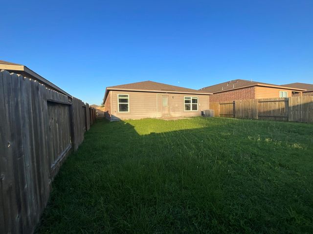 21315 Crimson Orchard Drive, Hockley, TX 77447