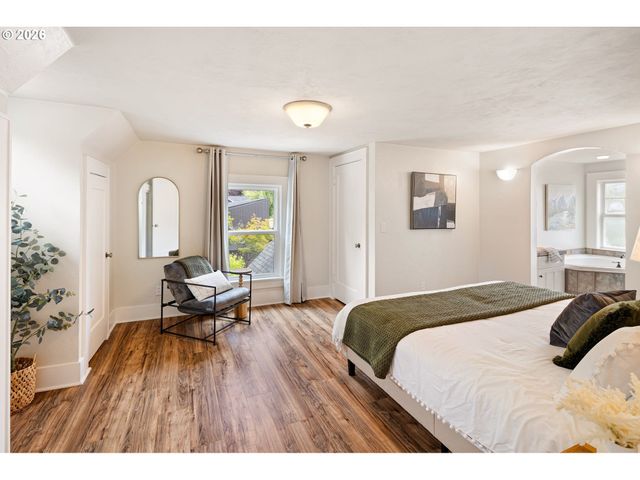 910 E 22ND Ave, Eugene, OR 97405
