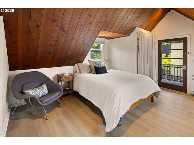910 E 22ND Ave, Eugene, OR 97405