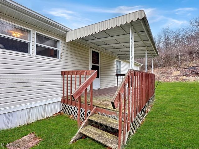 2749 Deer Pass Drive SW, Canton, OH 44706