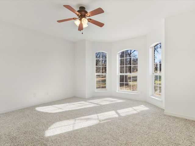 143 Florence Lane, Springtown, TX 76082