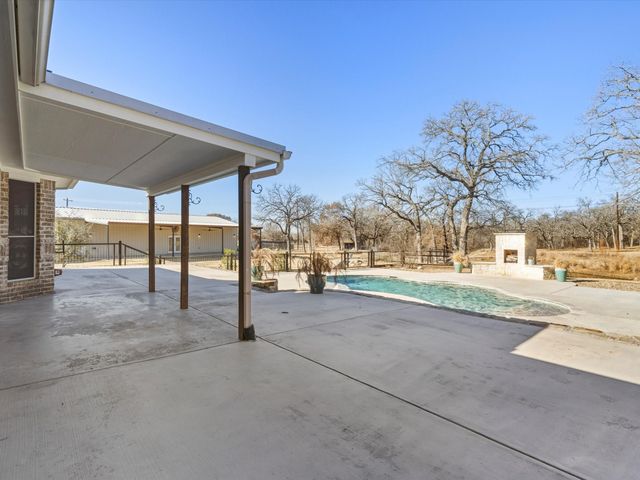 143 Florence Lane, Springtown, TX 76082