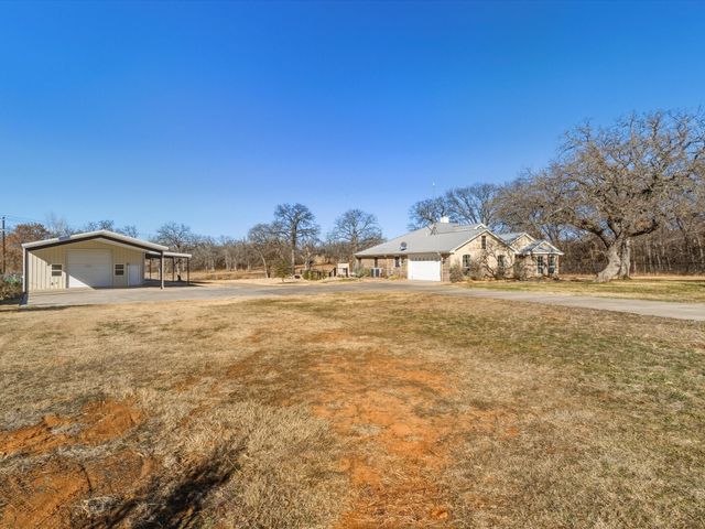 143 Florence Lane, Springtown, TX 76082