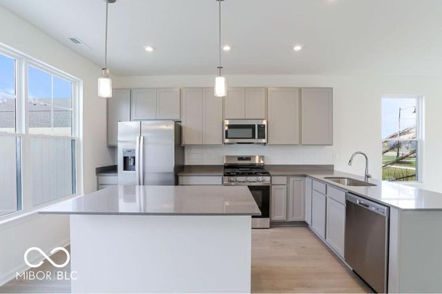 3959 Sandpiper Way, Brownsburg, IN 46112