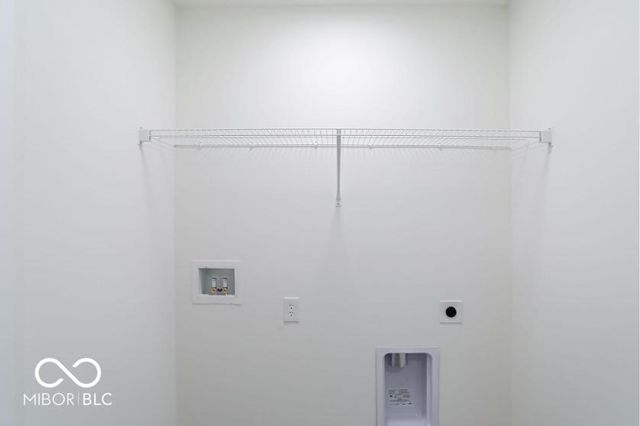 3959 Sandpiper Way, Brownsburg, IN 46112