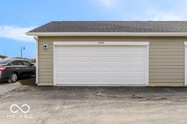 3959 Sandpiper Way, Brownsburg, IN 46112