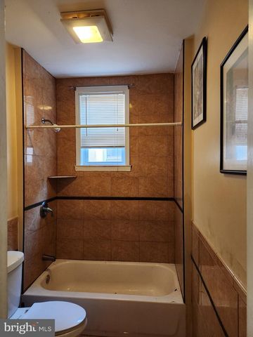 1933 W PACIFIC ST, Philadelphia, PA 19140