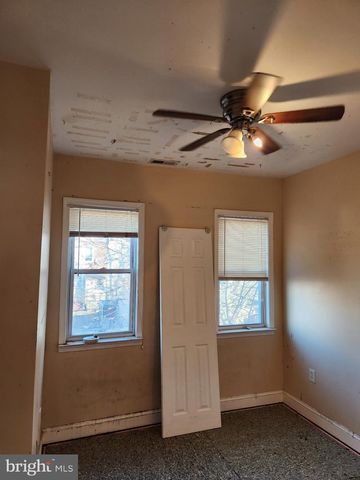 1933 W PACIFIC ST, Philadelphia, PA 19140