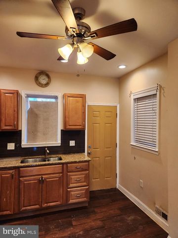 1933 W PACIFIC ST, Philadelphia, PA 19140