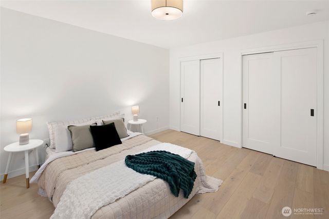 16040 36th Avenue NE, Lake Forest Park, WA 98155