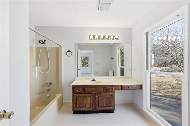 2453 Basin Court, Gainesville, GA 30506