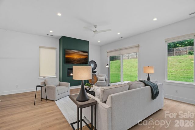 101 Mattoon Street, Charlotte, NC 28216