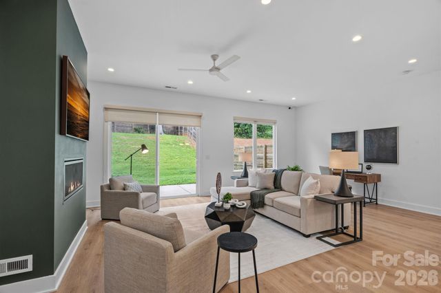 101 Mattoon Street, Charlotte, NC 28216