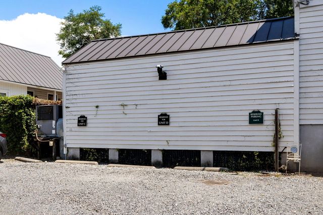 162 Spring Street, Charleston, SC 29403