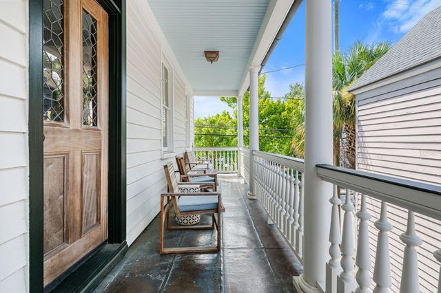 162 Spring Street, Charleston, SC 29403