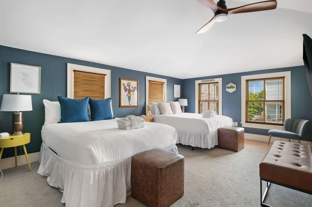 162 Spring Street, Charleston, SC 29403
