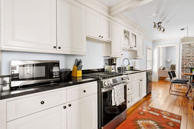 162 Spring Street, Charleston, SC 29403