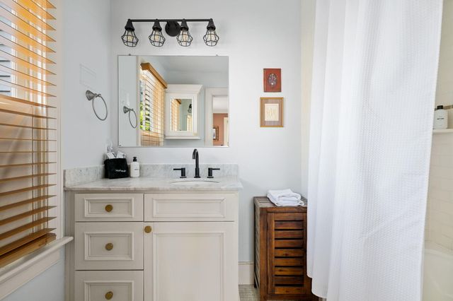 162 Spring Street, Charleston, SC 29403