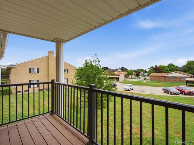 34691 Kimberly Drive 51, Sterling Heights, MI 48312