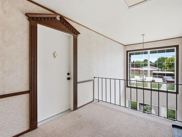 34691 Kimberly Drive 51, Sterling Heights, MI 48312
