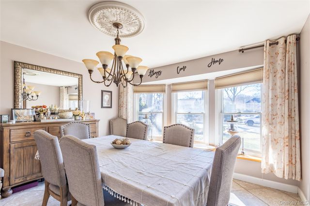 17 Wanda Terrace, Farmingville, NY 11738