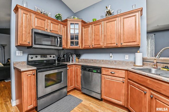 716 SIMON Street, Washington, IL 61571