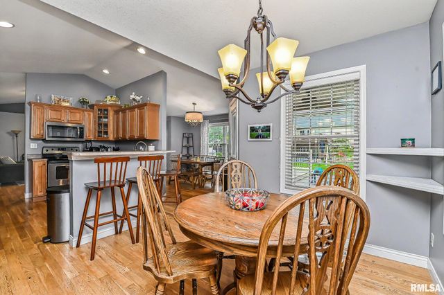 716 SIMON Street, Washington, IL 61571