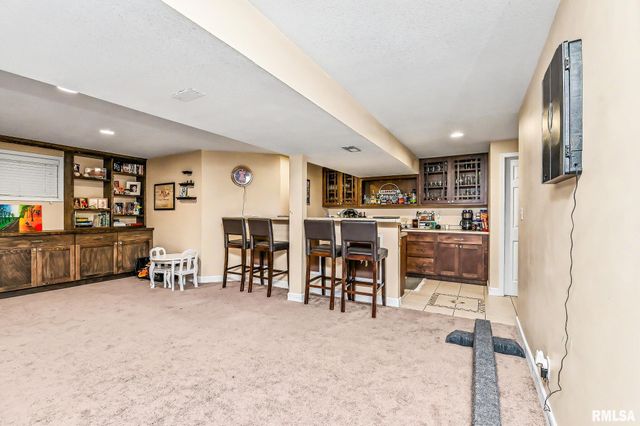 716 SIMON Street, Washington, IL 61571