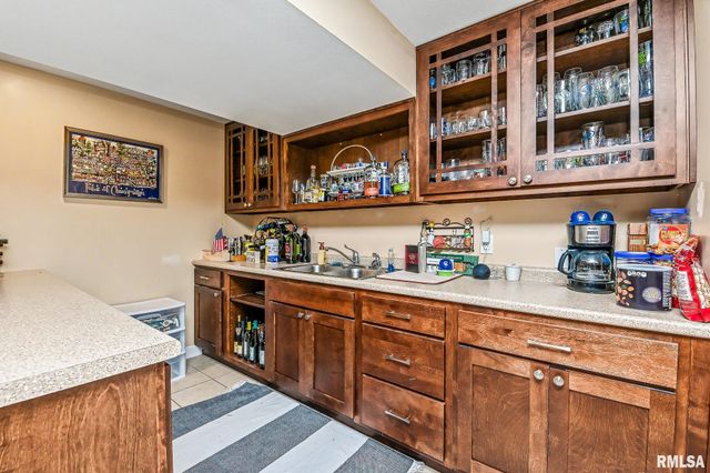 716 SIMON Street, Washington, IL 61571