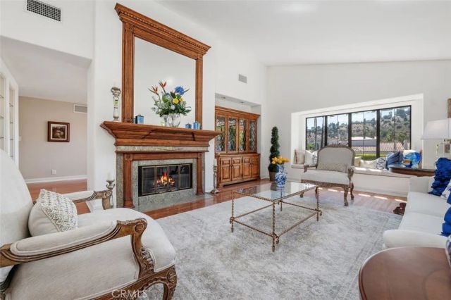 4433 Tedregal Court, Calabasas, CA 91302
