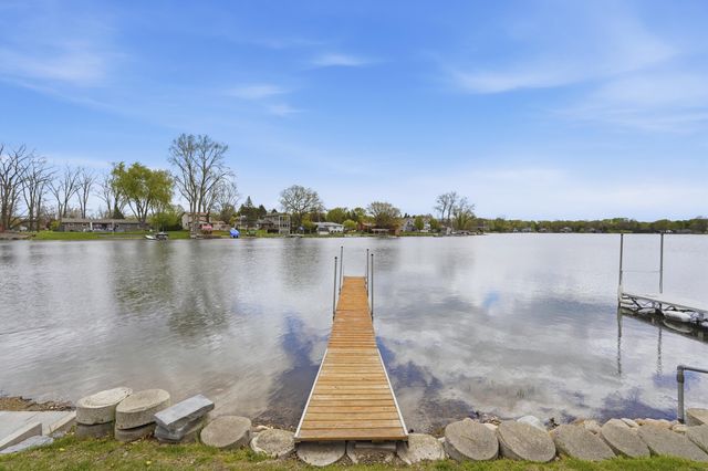 3750 Loch Drive, Highland Twp, MI 48357