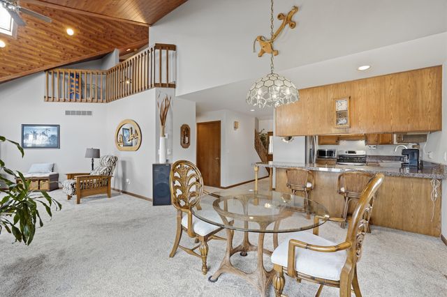 3750 Loch Drive, Highland Twp, MI 48357