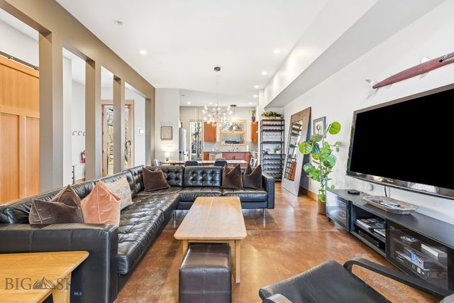 309 N Black Avenue, Bozeman, MT 59715