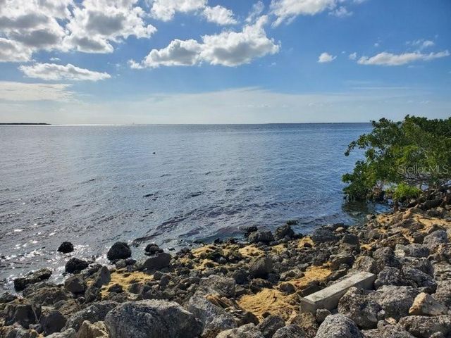 4387 JACKSON STREET J-E, Punta Gorda, FL 33980
